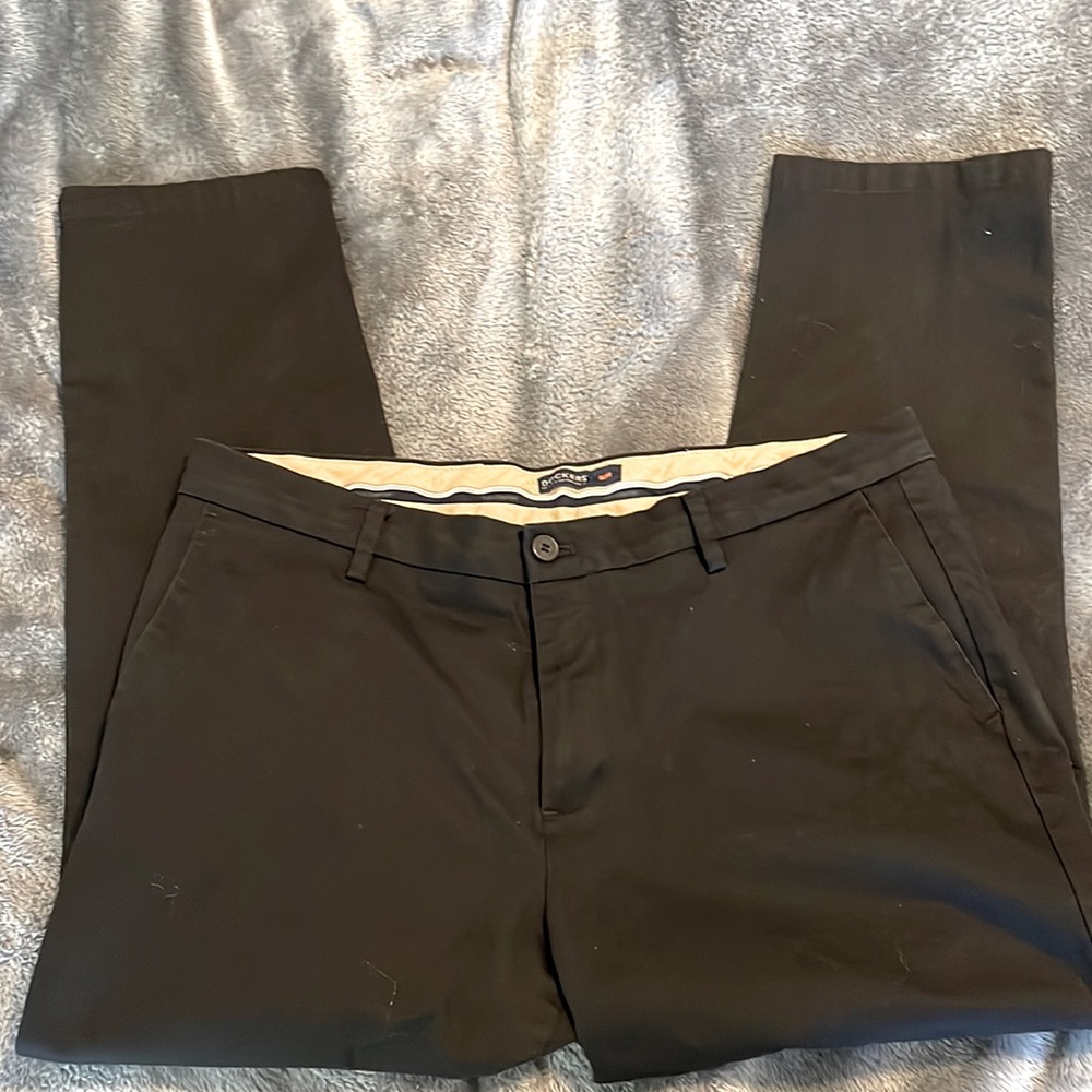 Dockers slim khakis black 38 x 29